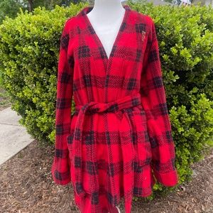 PINK robe w/ pockets!! ❤️